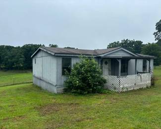 Double wide mobile home to be moved