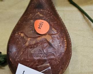 LEATHER CIVIL WARE GUN POWDER FLASK