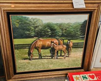 FRAMED HORSE PICTURE
