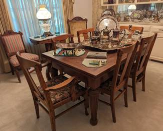 Oak dining table and chair, silver plate trays, tea and coffee service, mirrored plate-mats and coasters