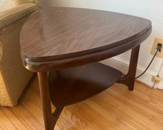 Mid-Century Modern Mersman Guitar Pick Side Table (27"W x 27"D x 20"H)