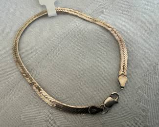 Sterling Silver Clasp Bracelet