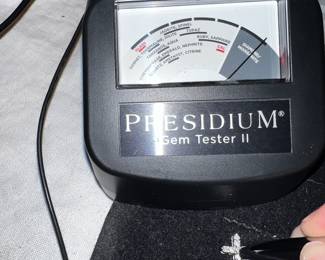 Diamond cross pendant!