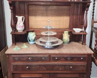 Sideboard - Needs mirror