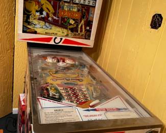 Gottlieb & CO vintage pinball machine