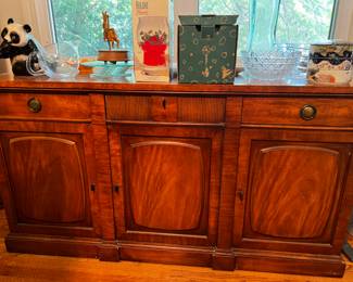 Buffet/sideboard