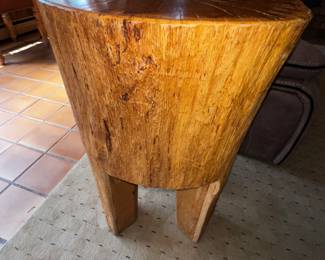 Another raw edge table