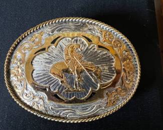 Belt buckle