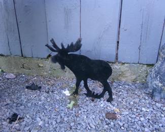 Metal Moose Lawn Art