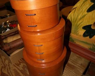 Nest of wooden cannisters 