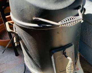  CHar-Broil Smoker Grill
