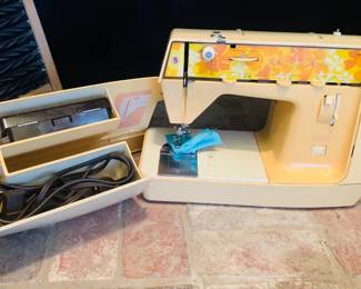 Singer Genie Sewing Machine