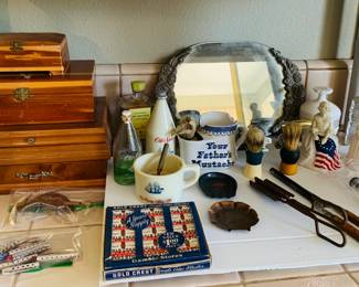 Vintage Vanity Items - Antique Curling Iron