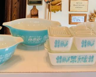 Vintage Amish Butterprint Pyrex