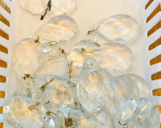 Glass Chandelier Teardrop Prisms