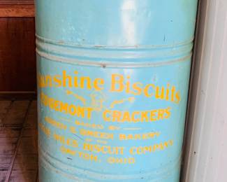 Vintage Sunshine Biscuits barrel 
