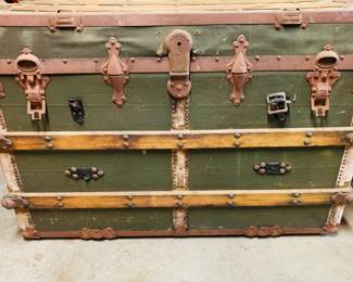 Vintage Trunk