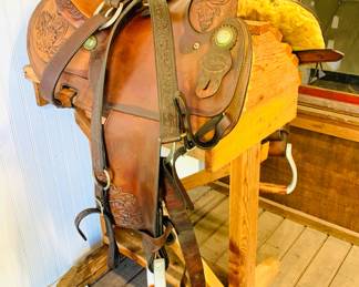 Zayas Roping Saddle