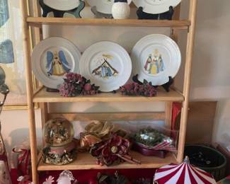 Hutschenreuther Christmas plates, Hallmark merry-go-round display, other Christmas