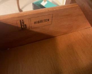 Dining set by Hibriten