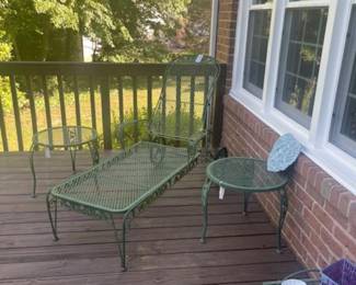 Meadowcraft lounge chair sand tables