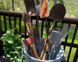 garden tools