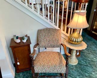 cozy corner, nice small size pieces