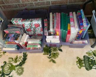 lots of paper party napkins