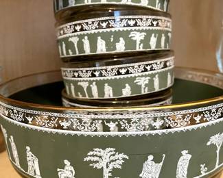 Green Jasper ware set...Salad bowl and 4 matching smaller bowls...excellent condition.