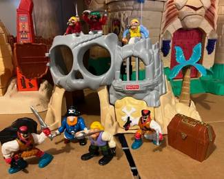 Scull Island with Pirates!