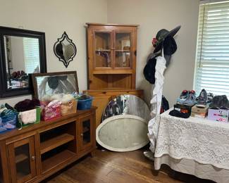 Looking across the bedroom area. 