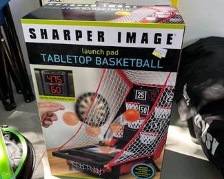 Tabletop basketball
