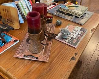 Coffee table with more books and large coffee table books