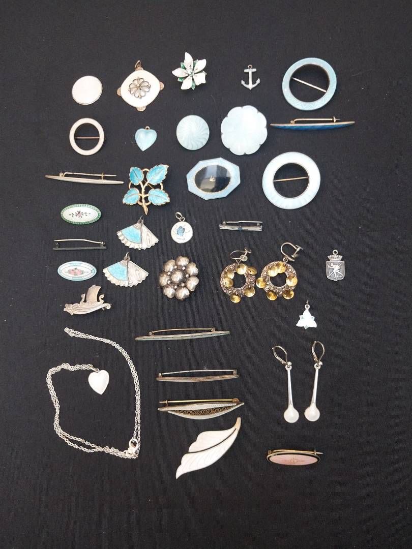 ARMBRUST ACRES ESTATE AUCTION in Omaha, NE starts on 6/16/2024