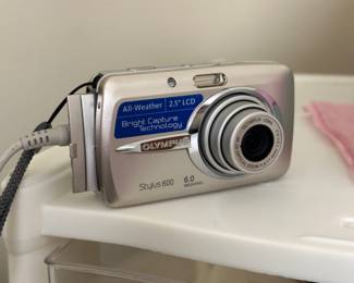 Olympus Stylus 600 digital camera