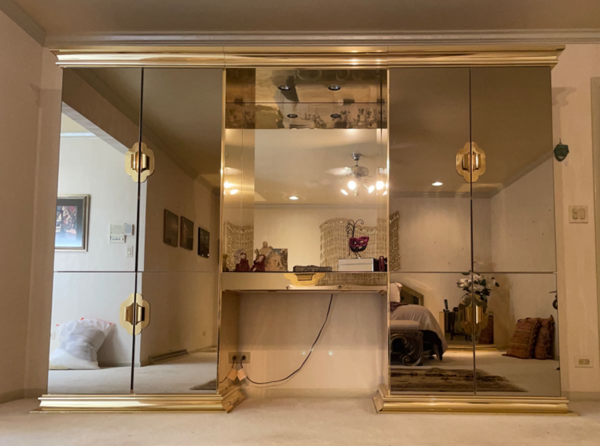 HOLLYWOOD REGENCY MIRRORED WALL UNIT
