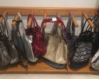 LADIES PURSES