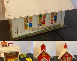 Vintage 1971 Fisher Price Little People Schoolhouse 