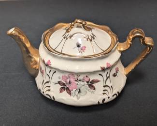 Vintage Arthur Wood Floral Gilded Teapot