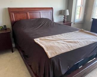 Hooker Furniture King Platform bed ~