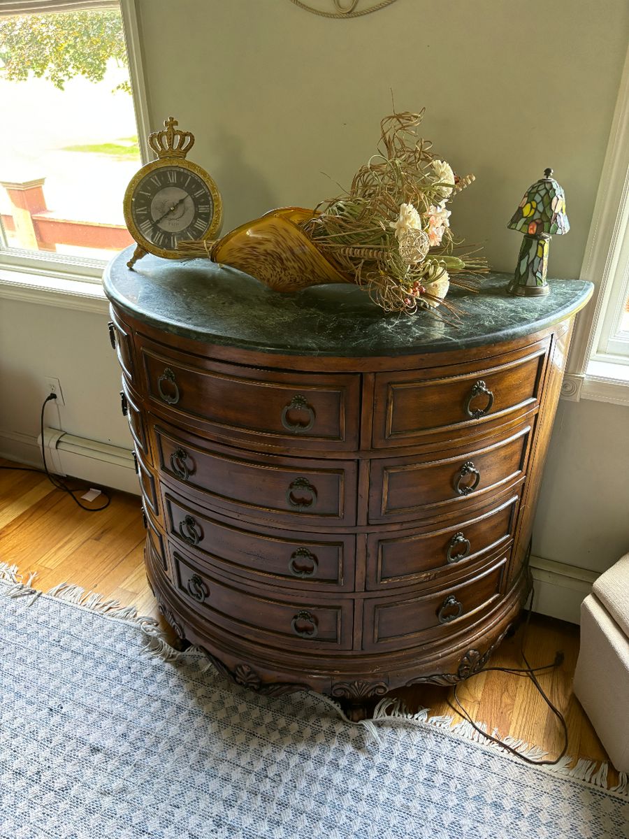 CANASTOTA ESTATE SALE in Canastota, NY starts on 6/22/2024