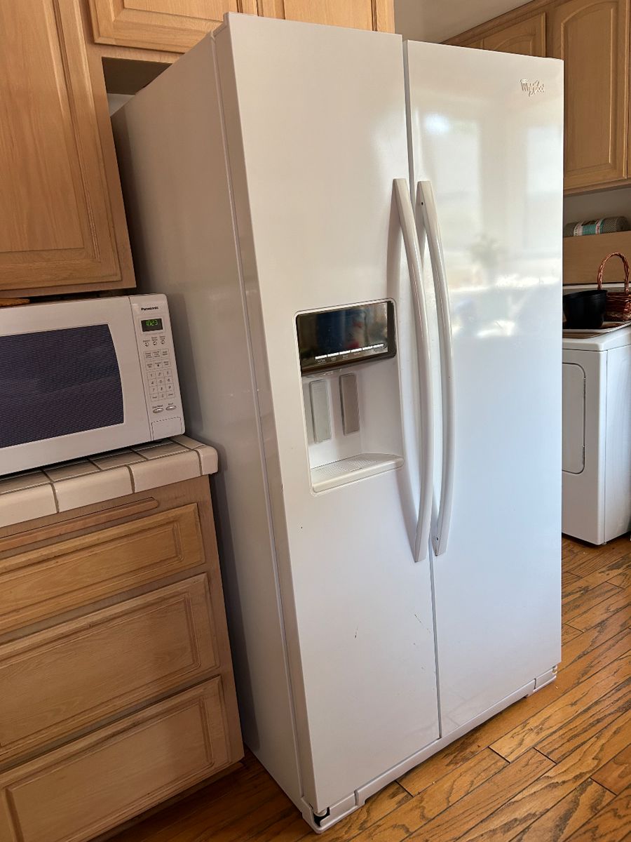 Whirlpool side by side refrigerator