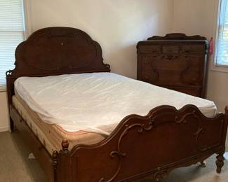 antique bed
