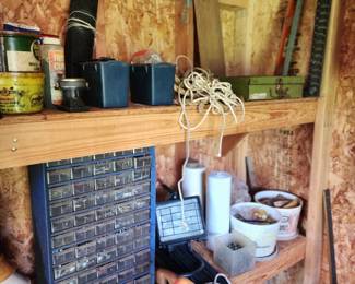 Misc. - Nails - Screws