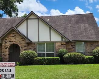 House and Garage Full! We are still pulling out Items. 