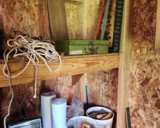 Shop Light - Nails = Screws