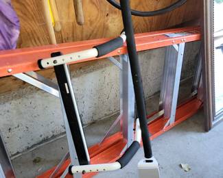 Large step ladder