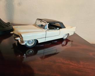 1955 CADILLAC ELDORADO White Closed Black Hood Soft Size 1/21 No. 1/18 SOLIDO 80