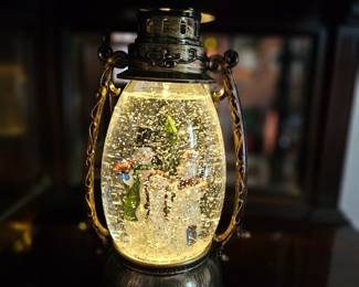 Lantern Snow-globe