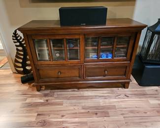 Credenza 